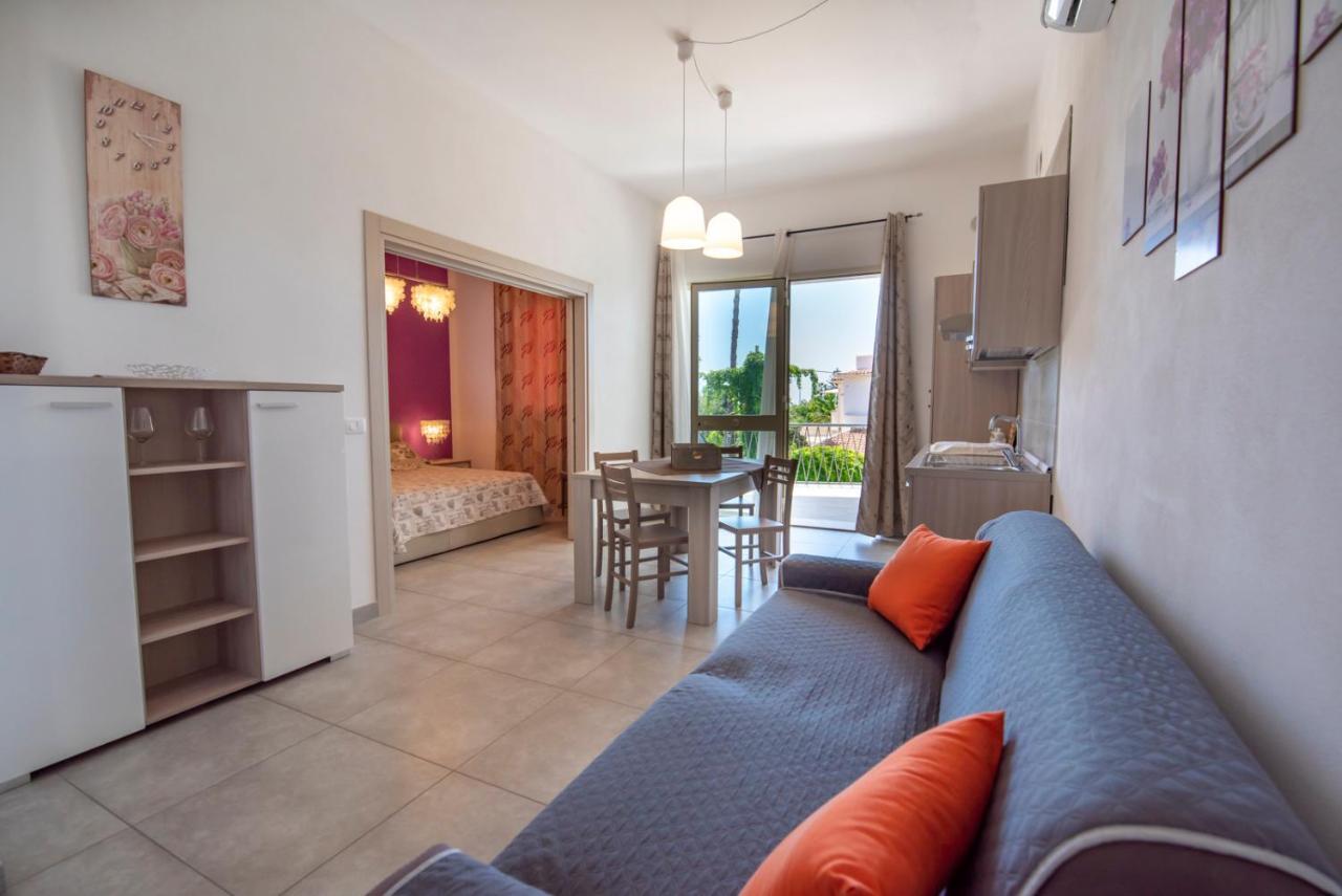 Villa Venera Фонтане Бианче Екстериор снимка
