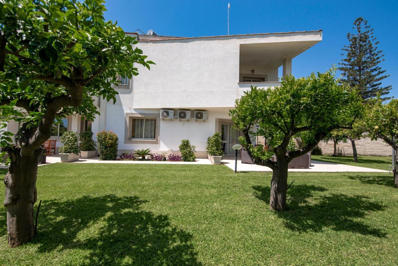 Villa Venera Фонтане Бианче Екстериор снимка