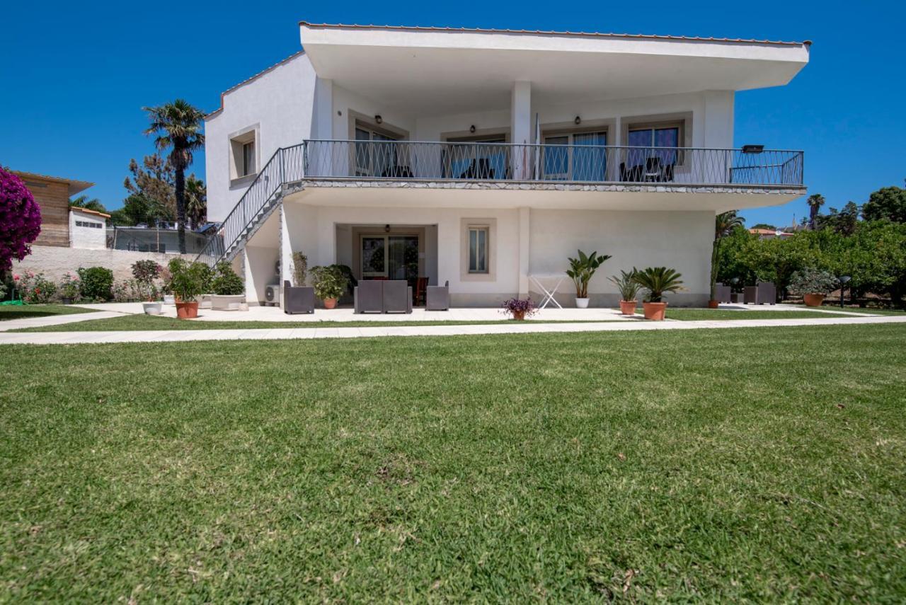 Villa Venera Фонтане Бианче Екстериор снимка