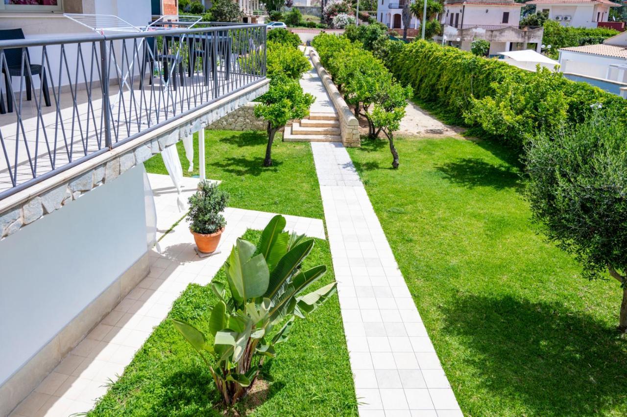 Villa Venera Фонтане Бианче Екстериор снимка